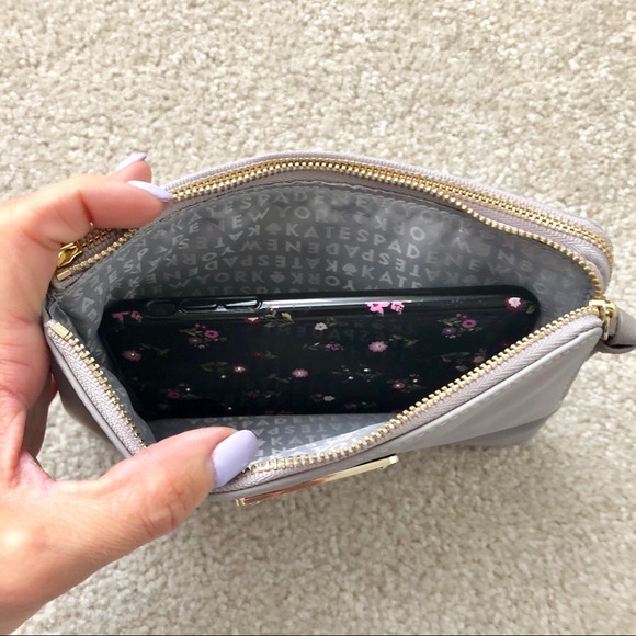 Kate Spade “leoni” nylon double zip wristlet - Picture 3 of 8